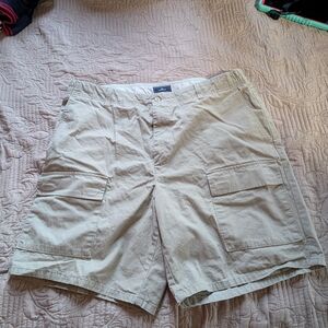 Men's Tan Cargo Shorts